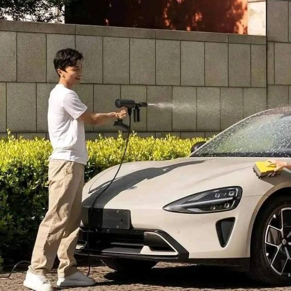 Xiaomi Mijia Wireless Car Wash Machine 2
